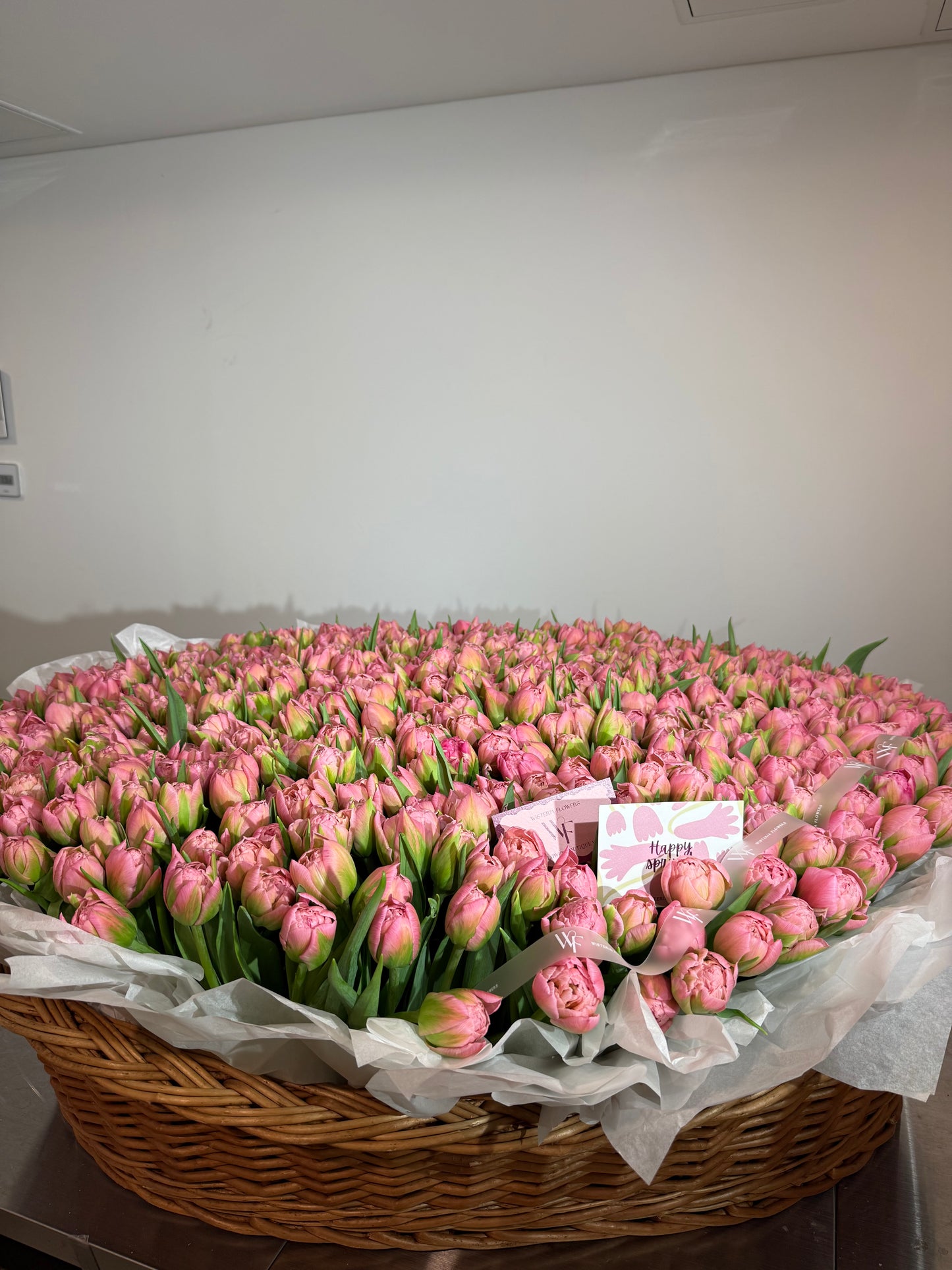 Strawberry Cream Gesture