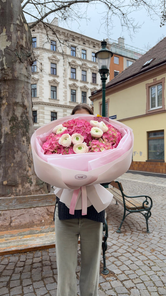 Blush Ranunculus Garden
