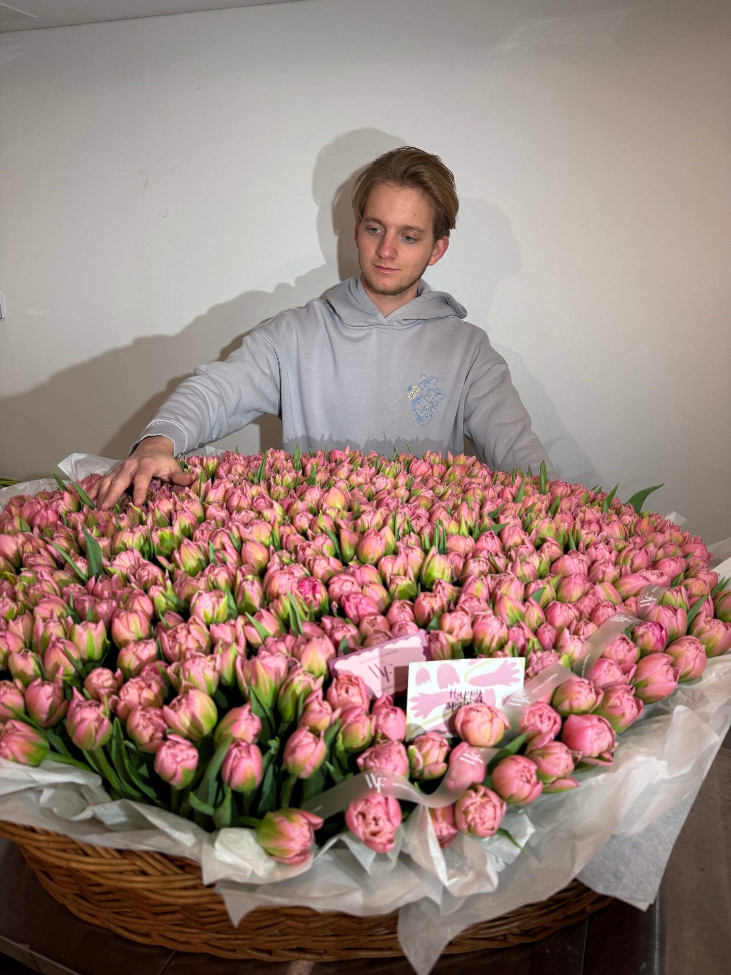 Strawberry Cream Gesture